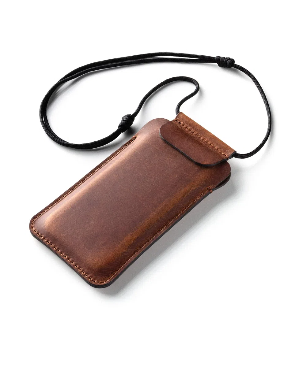 Crazy Horse Craft, Handyhülle für iPhone 16 Pro Max / 16 Plus, Classic Brown, Handytasche zum Umhängen, Leder Hülle Handy Tasche Handysocken Mobil Etui Lanyard Phone Case Sleeve Cover, Enlarged