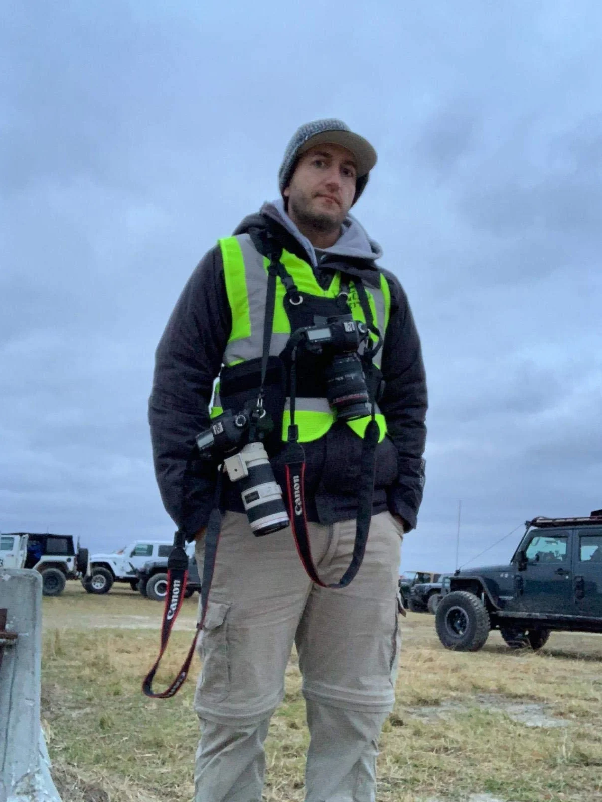 Nicama NC-VEST Kameragurt Für 2 Kamera, Doppel Kamera Tragegurt Weste Dual Tragend Fotograf Schultergurt Fotoweste Für Canon Nikon Sony Olympus Fuji Pentax HiKing Klettern Hochzeit Reisen
