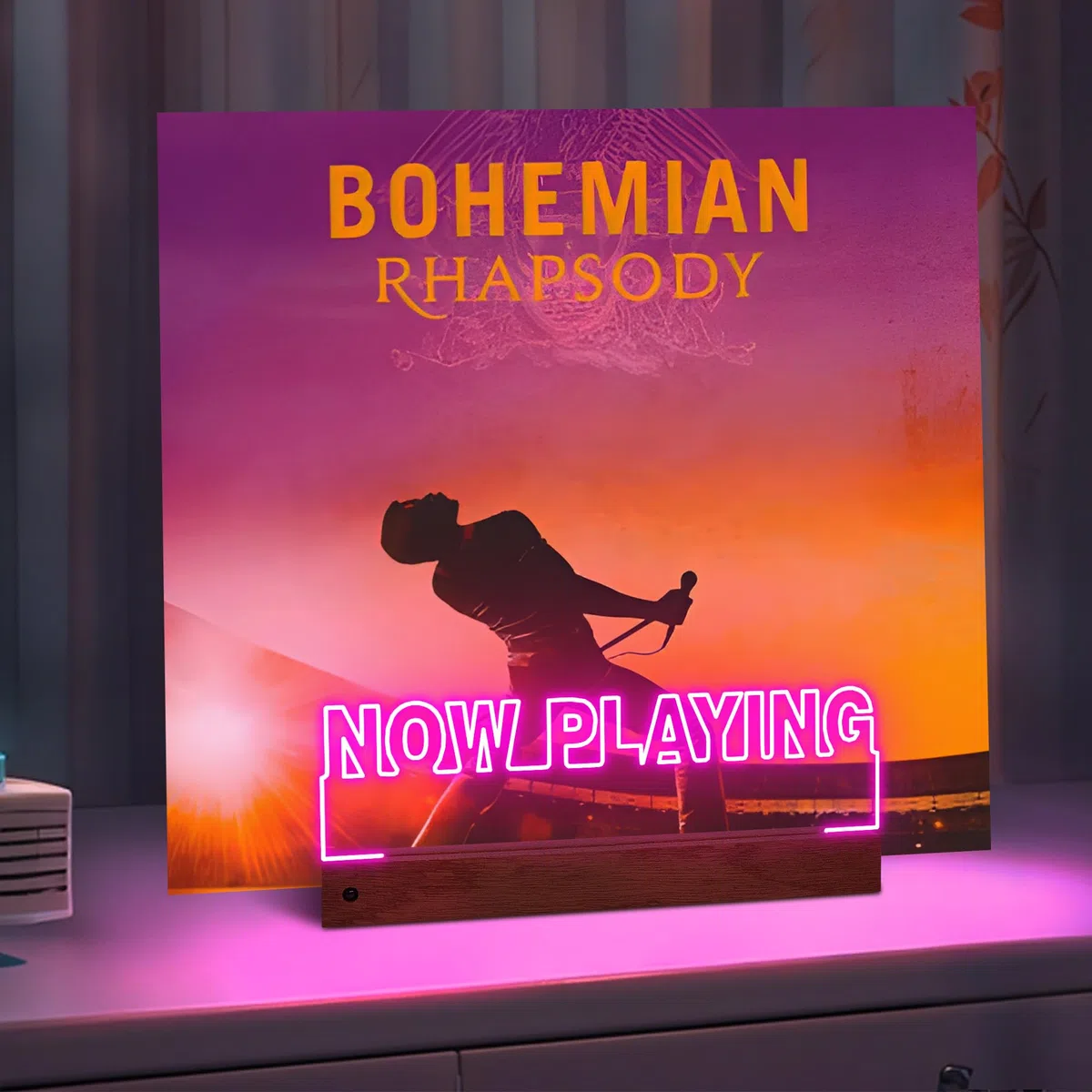 CoolGift Mart Now Playing Vinyl-Schallplattenständer, Light up Record Holder, hölzerne Acryl-Display mit 16 Farbe Lichter für Alben, Raumdekoration, Geschenk für Vinyl-Liebhaber