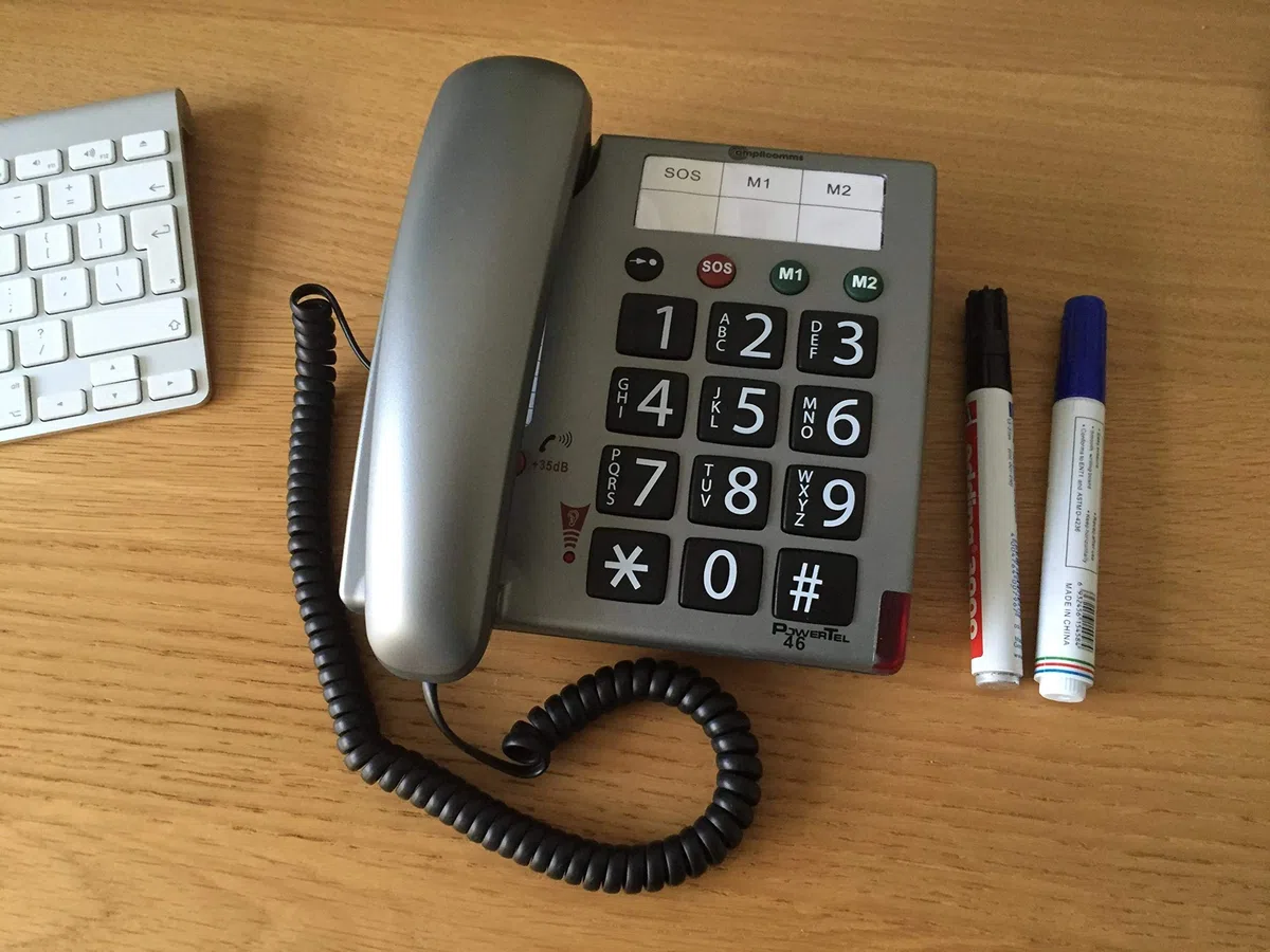 amplicomms Powertel 46 (Systemtelefon, Telefon für ältere Menschen)