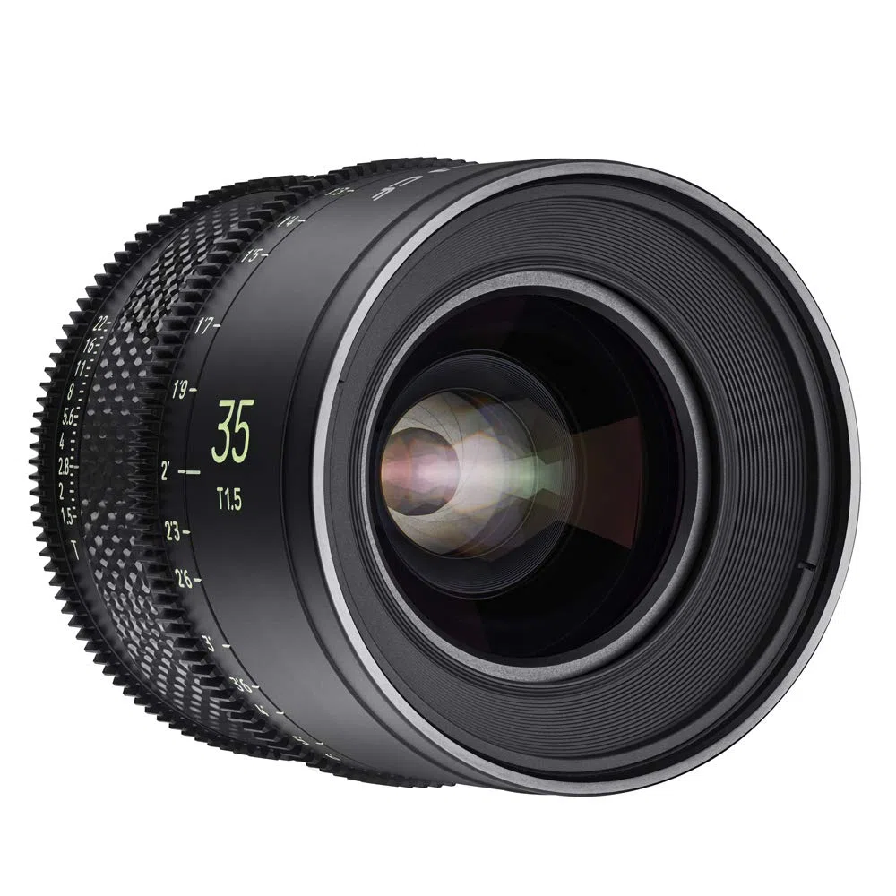 XEEN CF Cinema 35mm T1,5 Canon EF Vollformat – professionelles Cine-Objektiv – Carbon Linsenzylinder – extrem kompakt und besonders leicht, schwarz